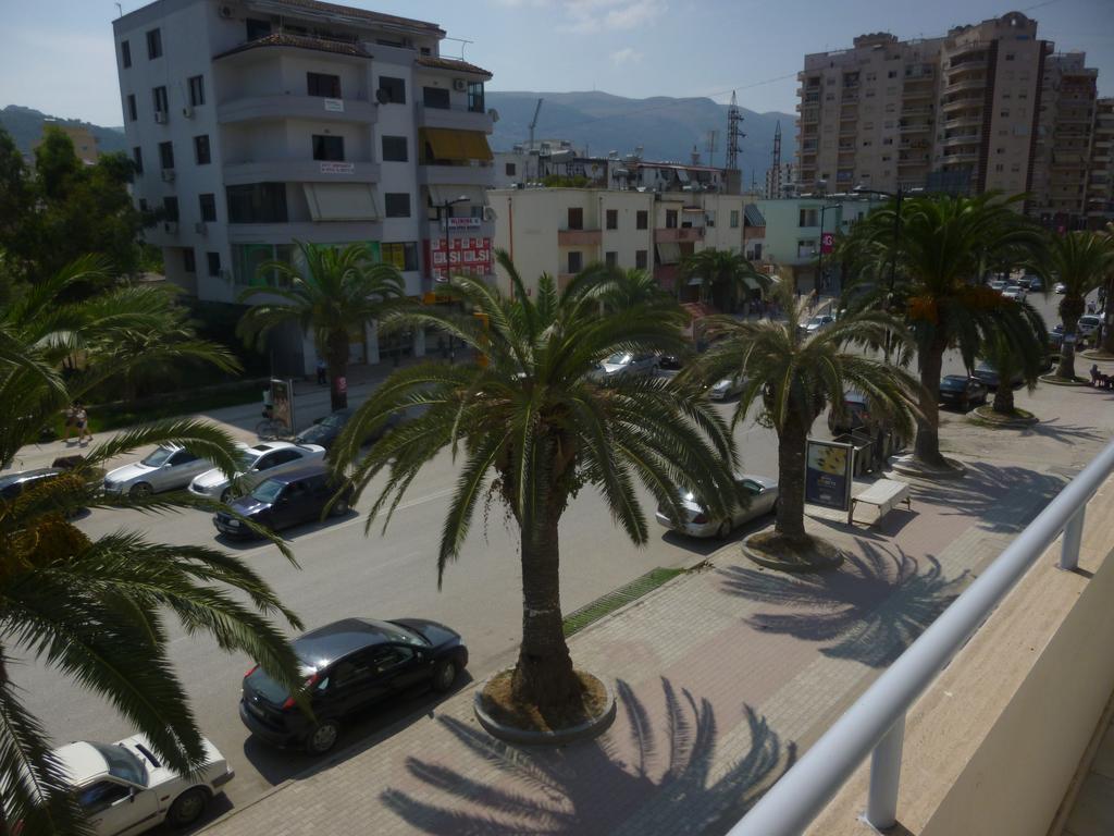 Hotel Rossi Vlorë Habitación foto